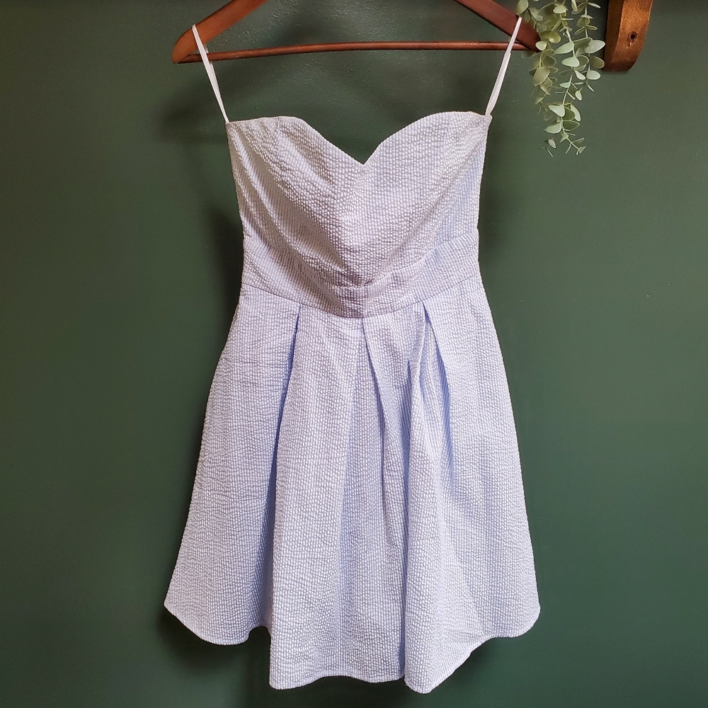 ⭐Host Pick⭐ Lauren James | Blue & White Seersucker Women's dress